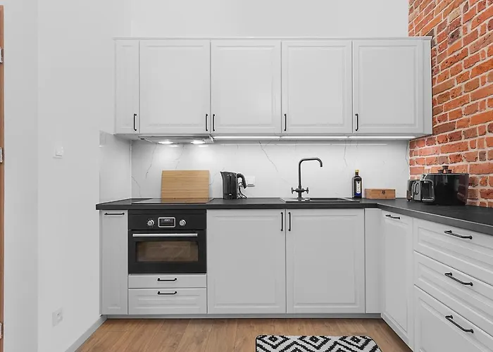 Grey Panther In The Heart Of Lejlighed